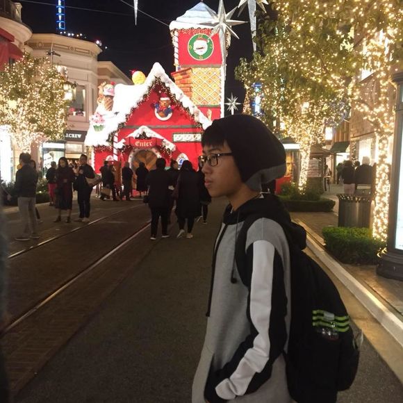 Meet your Posher, Kiệt - Picture 1 of 1